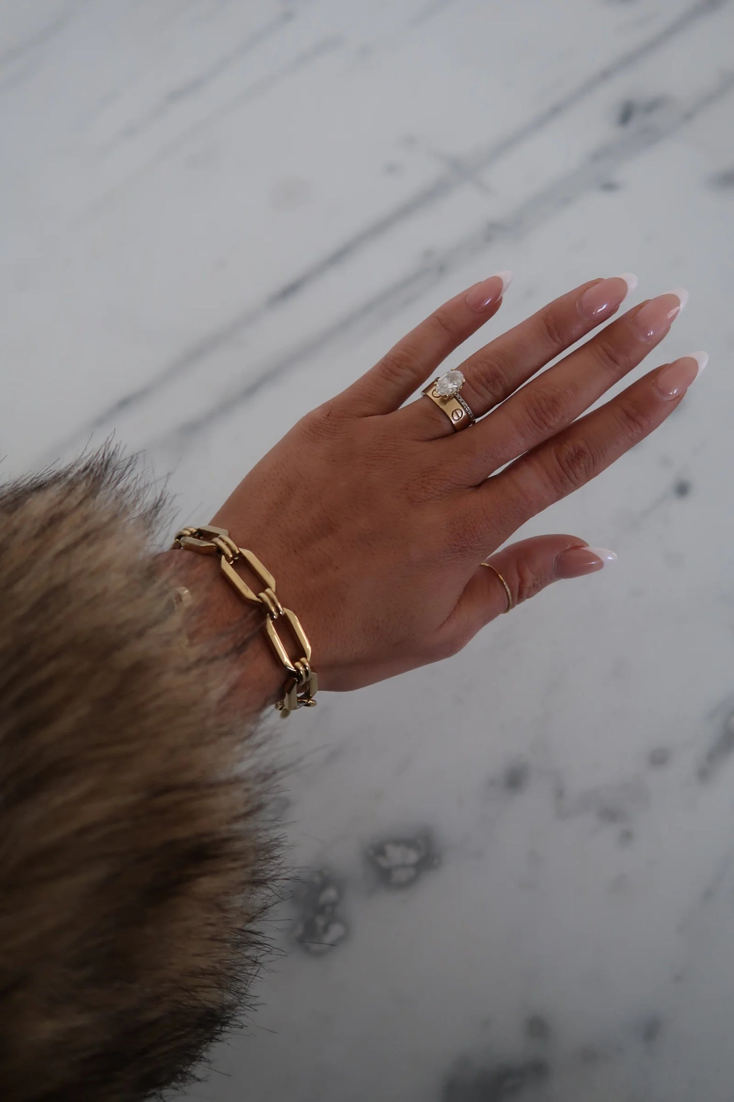 Alex Bracelet By Chansutt Pearls