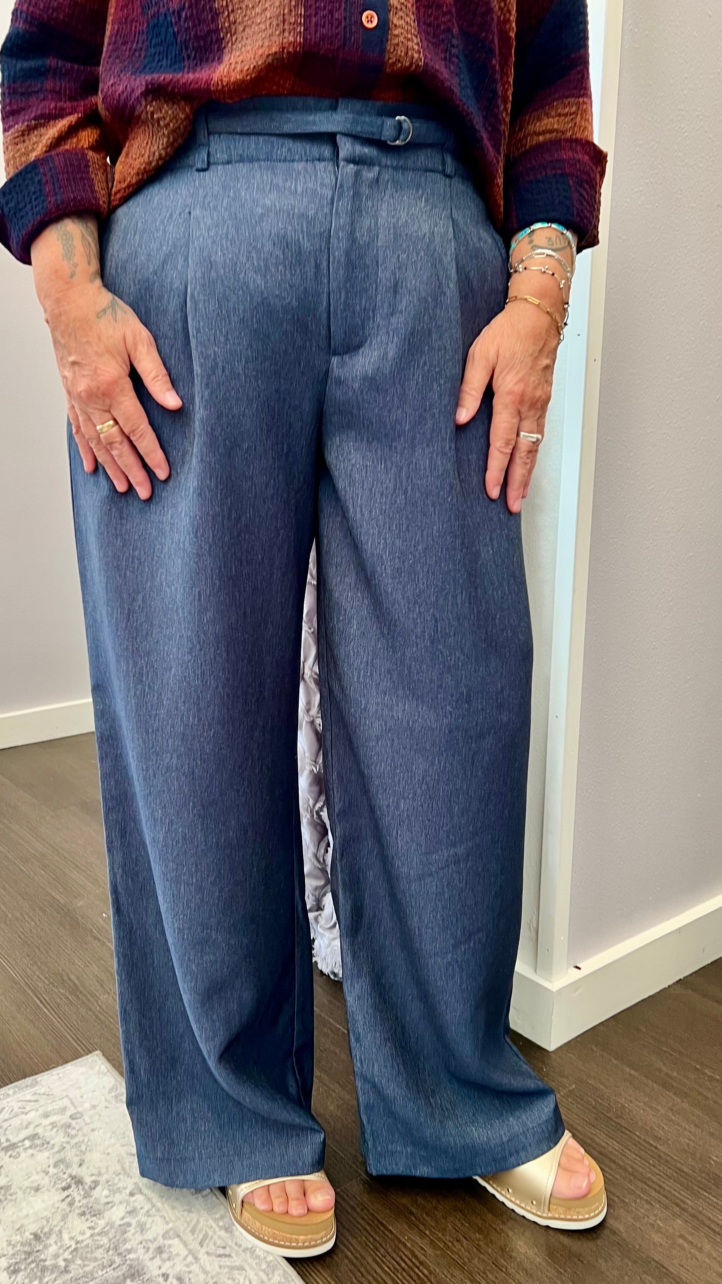 Midtown Wide Leg Pant by Dex