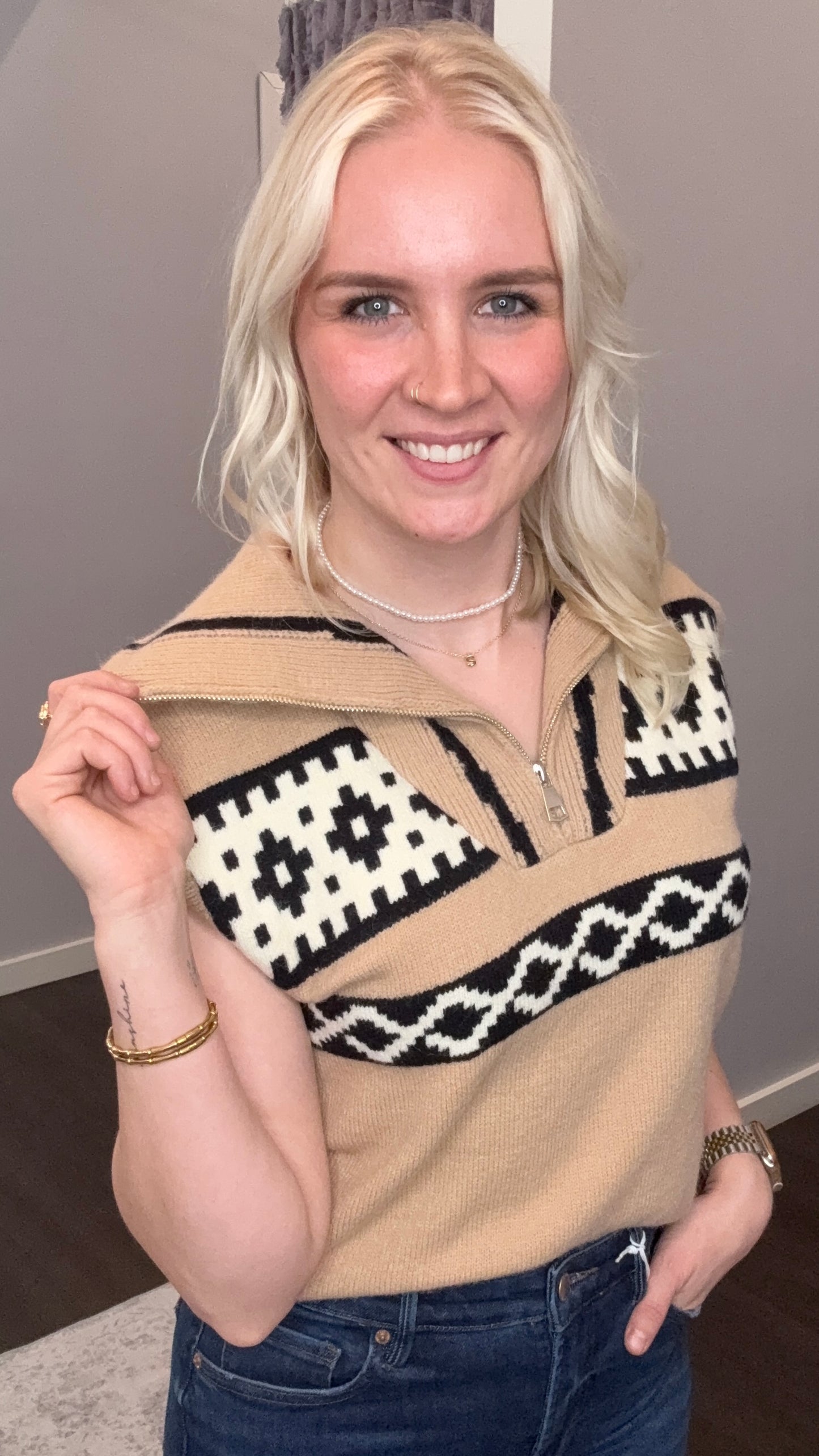 Latte Lodge Vest