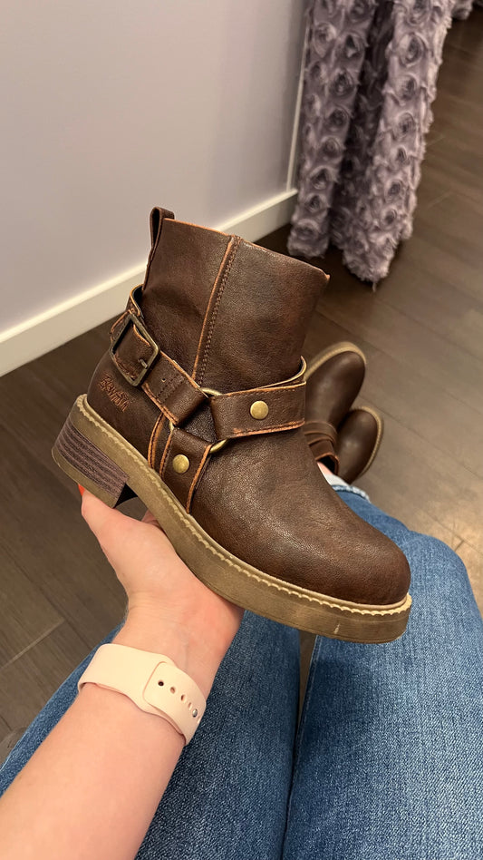 Vella Distressed Boot in Brown by Blowfish