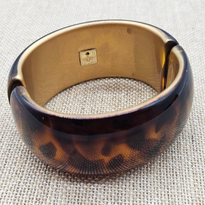 Tortoise Spotted with Gold Lining – Vintage Lucite Clamper Bracelet