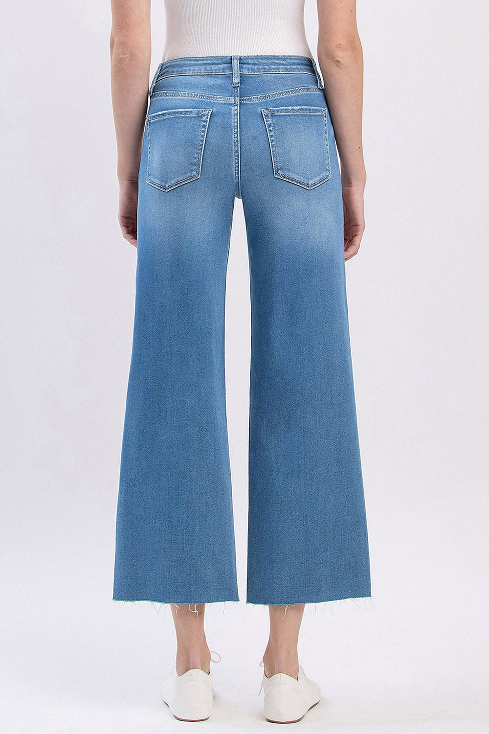Aileeha High Rise Super Soft Wide Crop in Right by Vervet