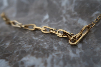 Kendall Bracelet By Chansutt Pearls