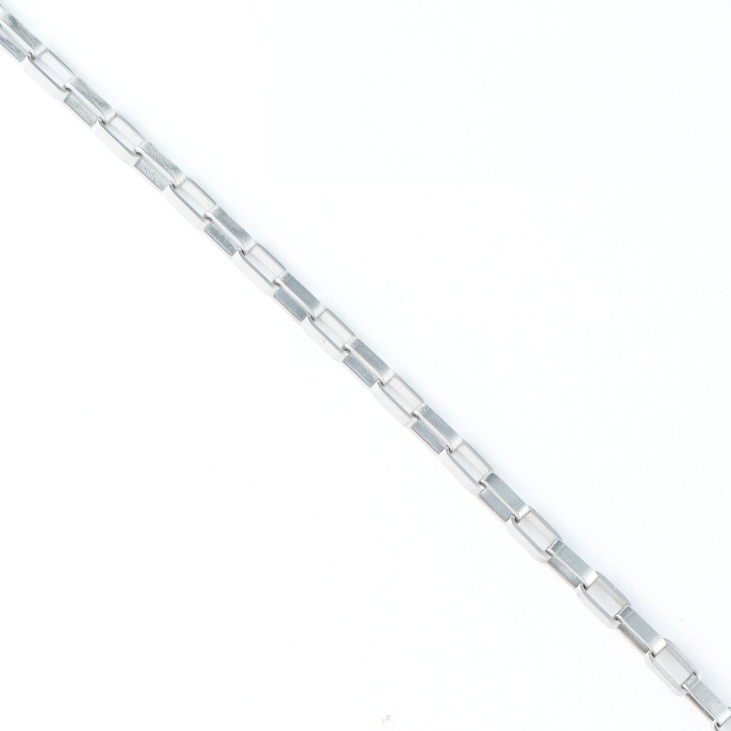 Narelle Waterproof Box Chain Necklace