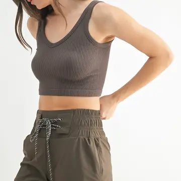 Ribbed Seamless Cropped Tank Top by Mono B
