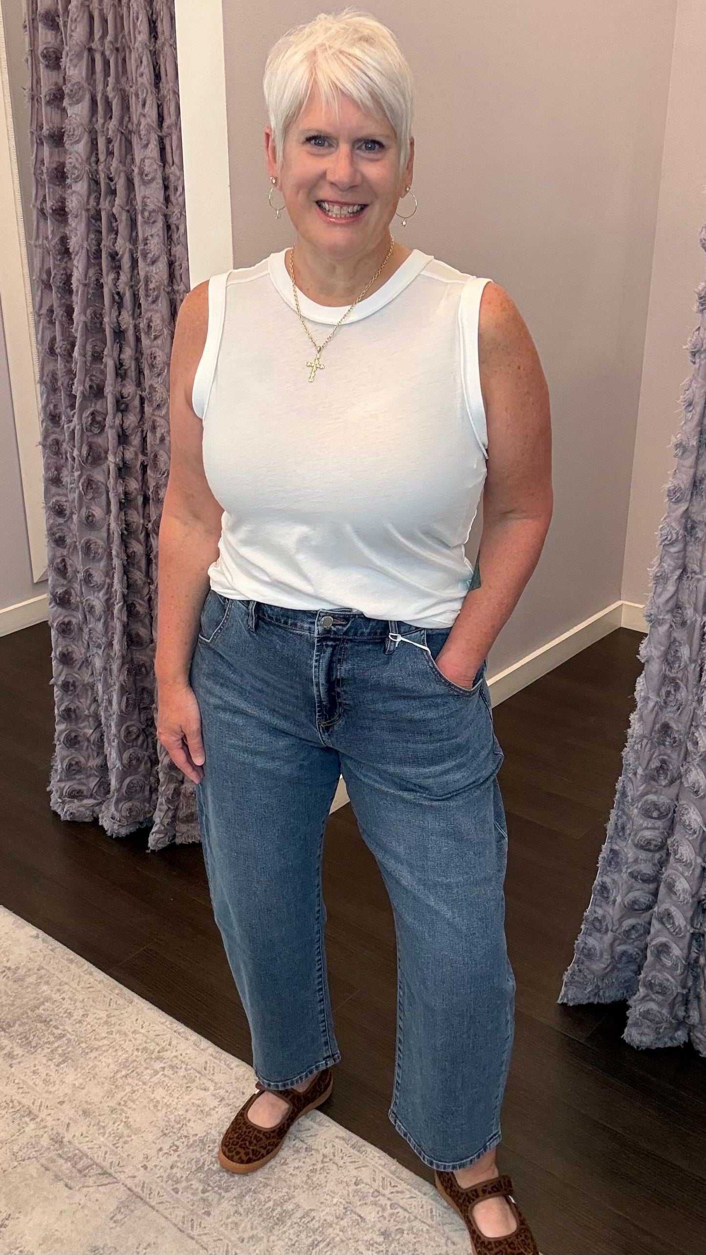 Lasso Mid Rise Jeans in Hazlett by Dear John