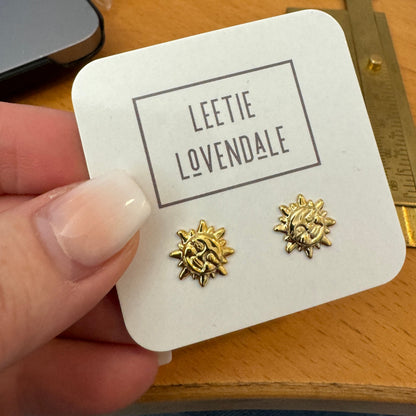Gold Happy Sun Stud Earrings – Vintage Deadstock