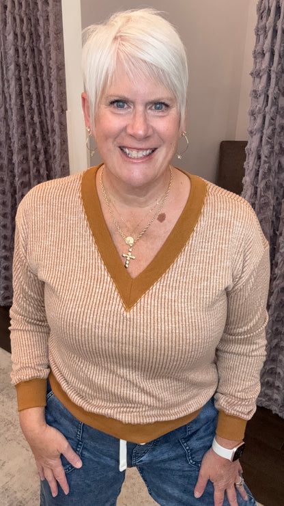 Casually Chic Ribbed Pullover in Camel