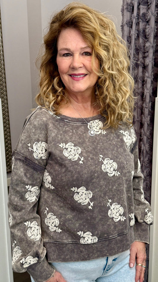 Stormy Bloom Pullover by Mystree