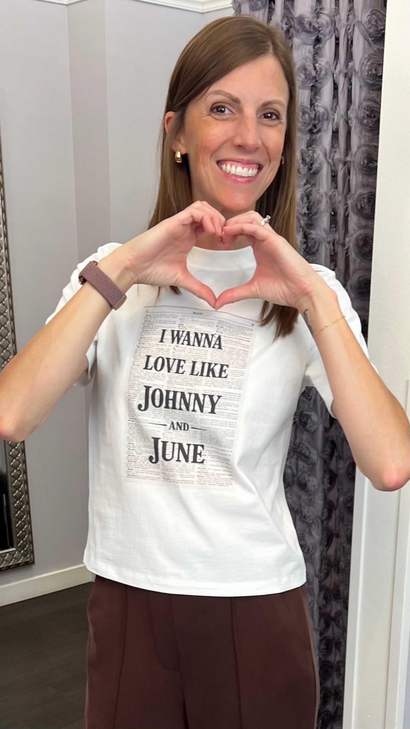 Johnny & June Mom Crop Tee