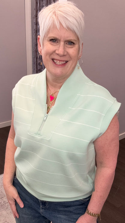 Soft Bloom 1/4 Zip Scuba Top