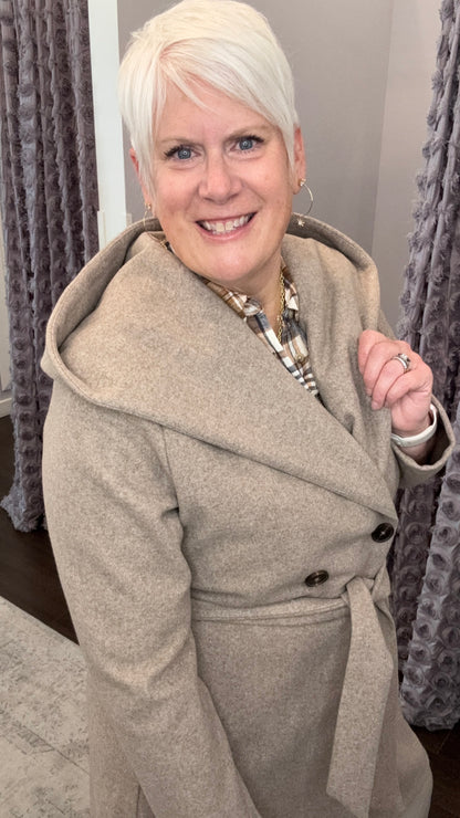 Effortlessly Chic Coat in Stone