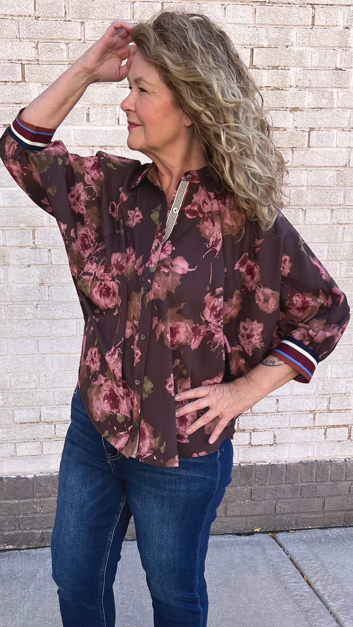 Floral Top with Multi Color Ribbed Band