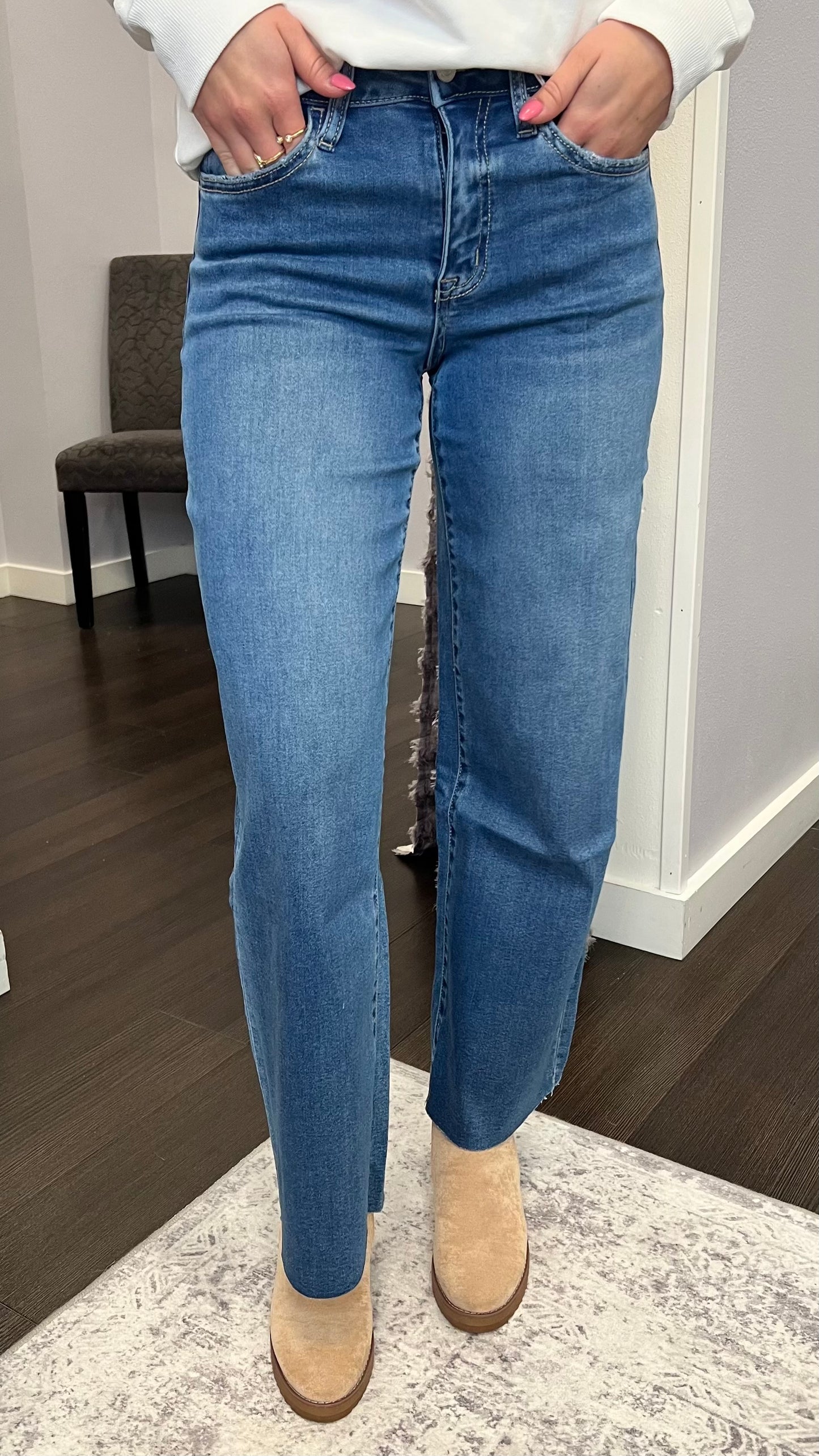 Aileeha High Rise Super Soft Wide Crop in Right by Vervet