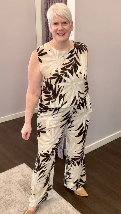 Palm Whisper Pants by Dex