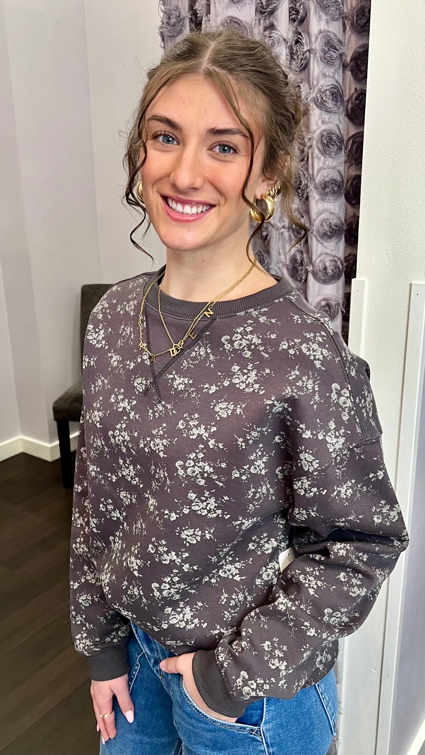 Soft Bloom Crew Pullover