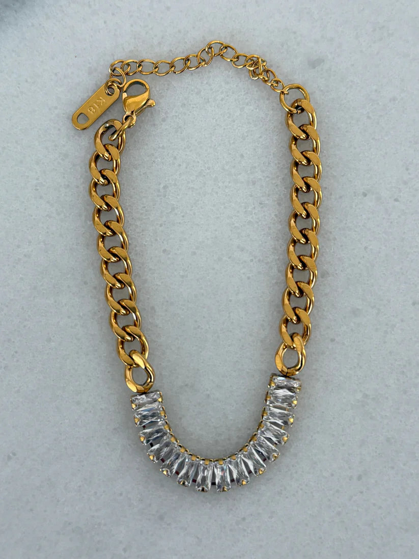 Maddy Bracelet by Chansutt Pearls