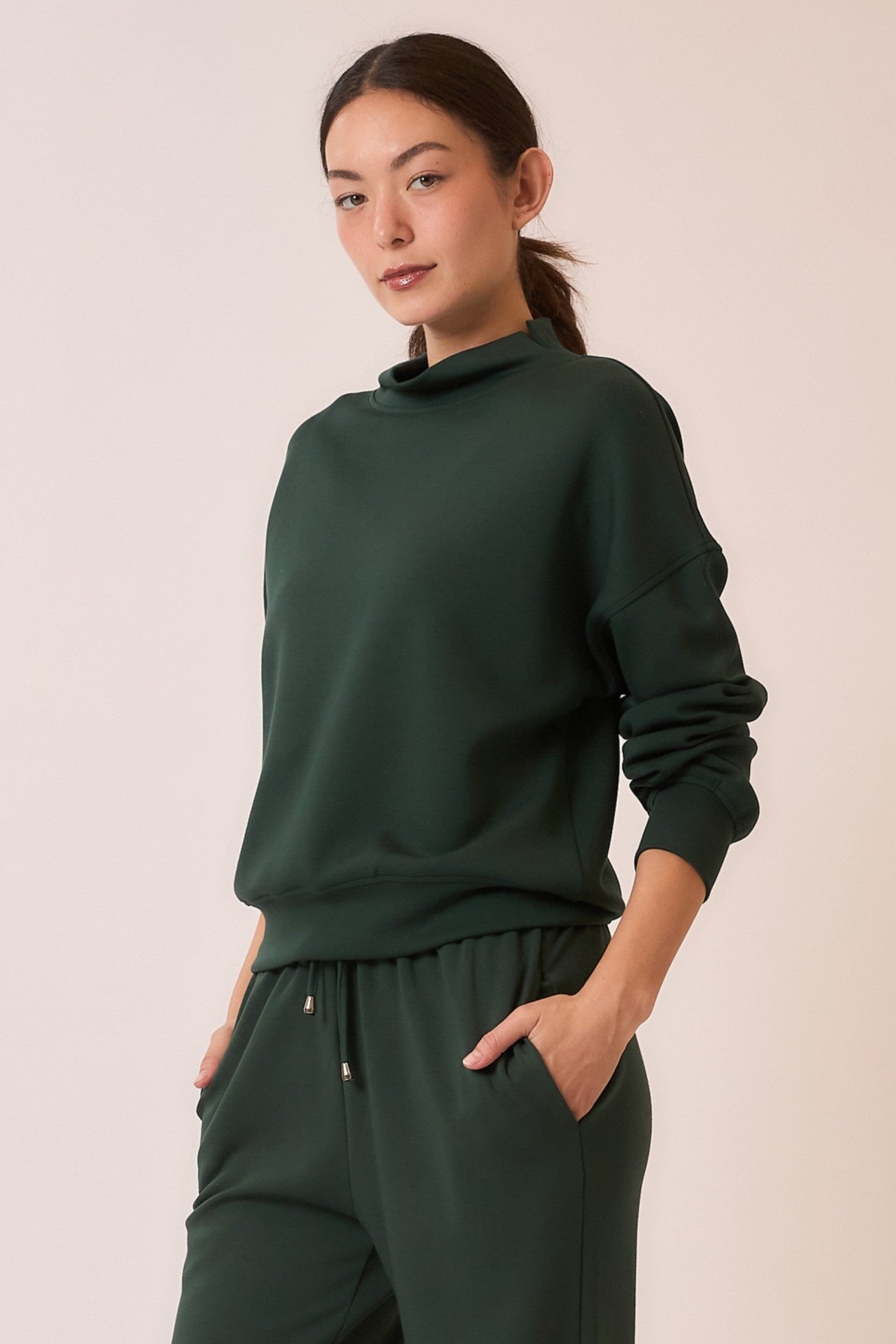 Offset Notched Mock Neck Pullover Sweatshirt