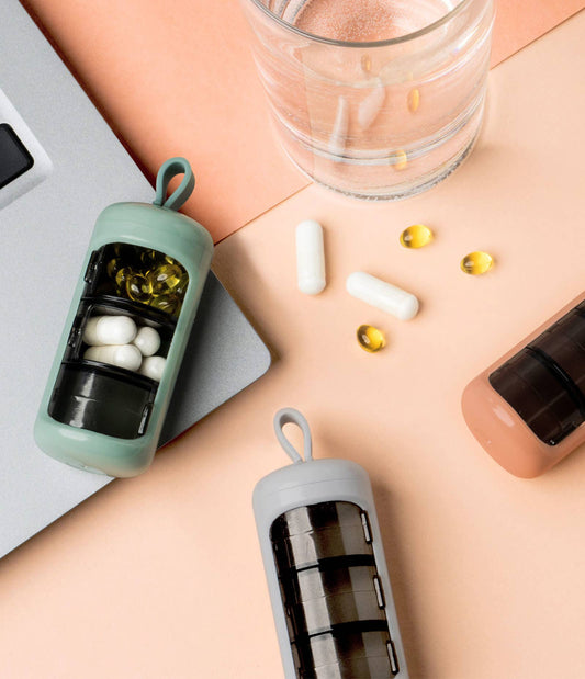 En Route® Care Capsule Pill & Vitamin Case