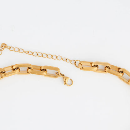 Narelle Waterproof Chunky Oval Link Chain Necklace