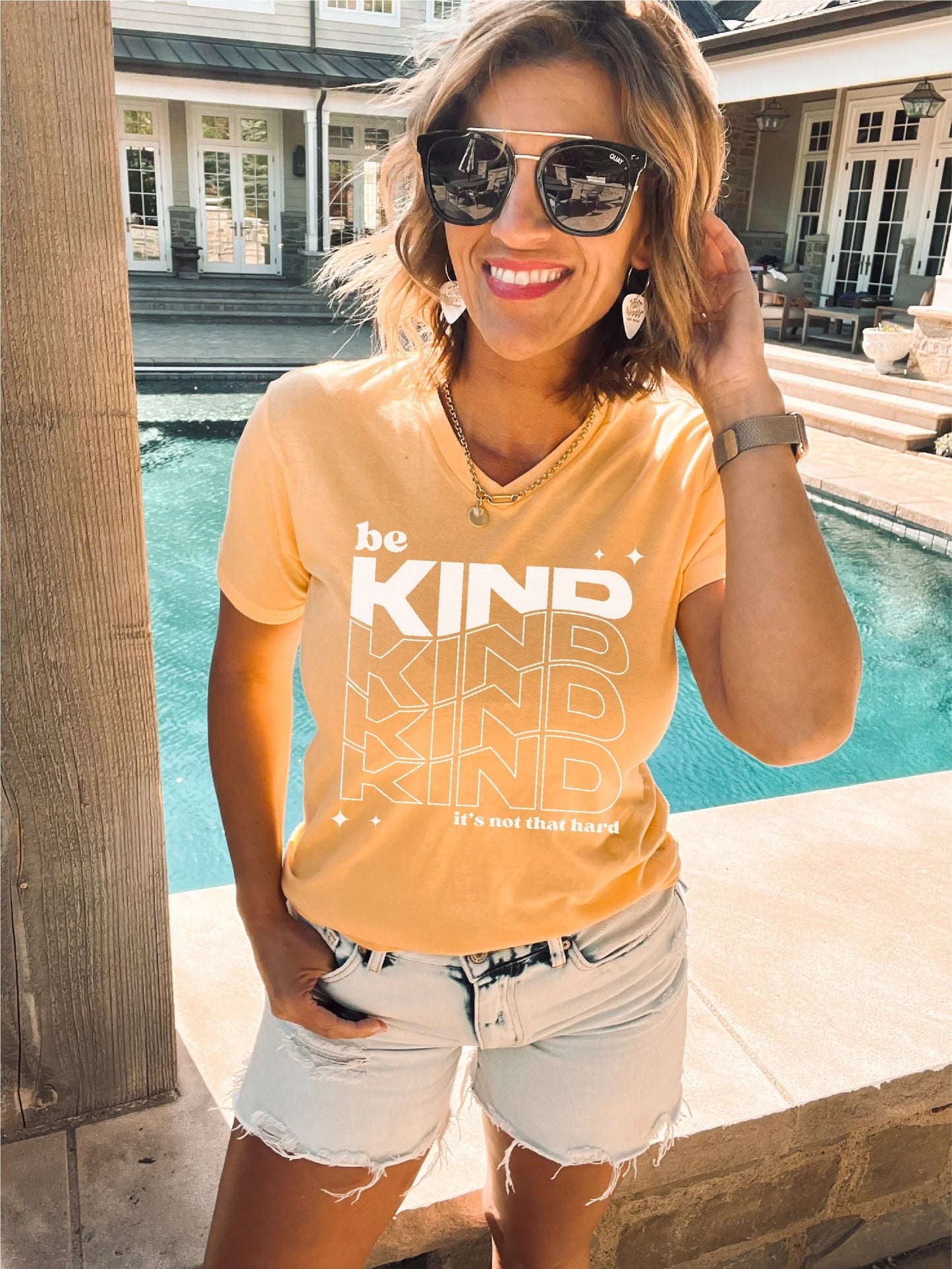 Be Kind Graphic Tee