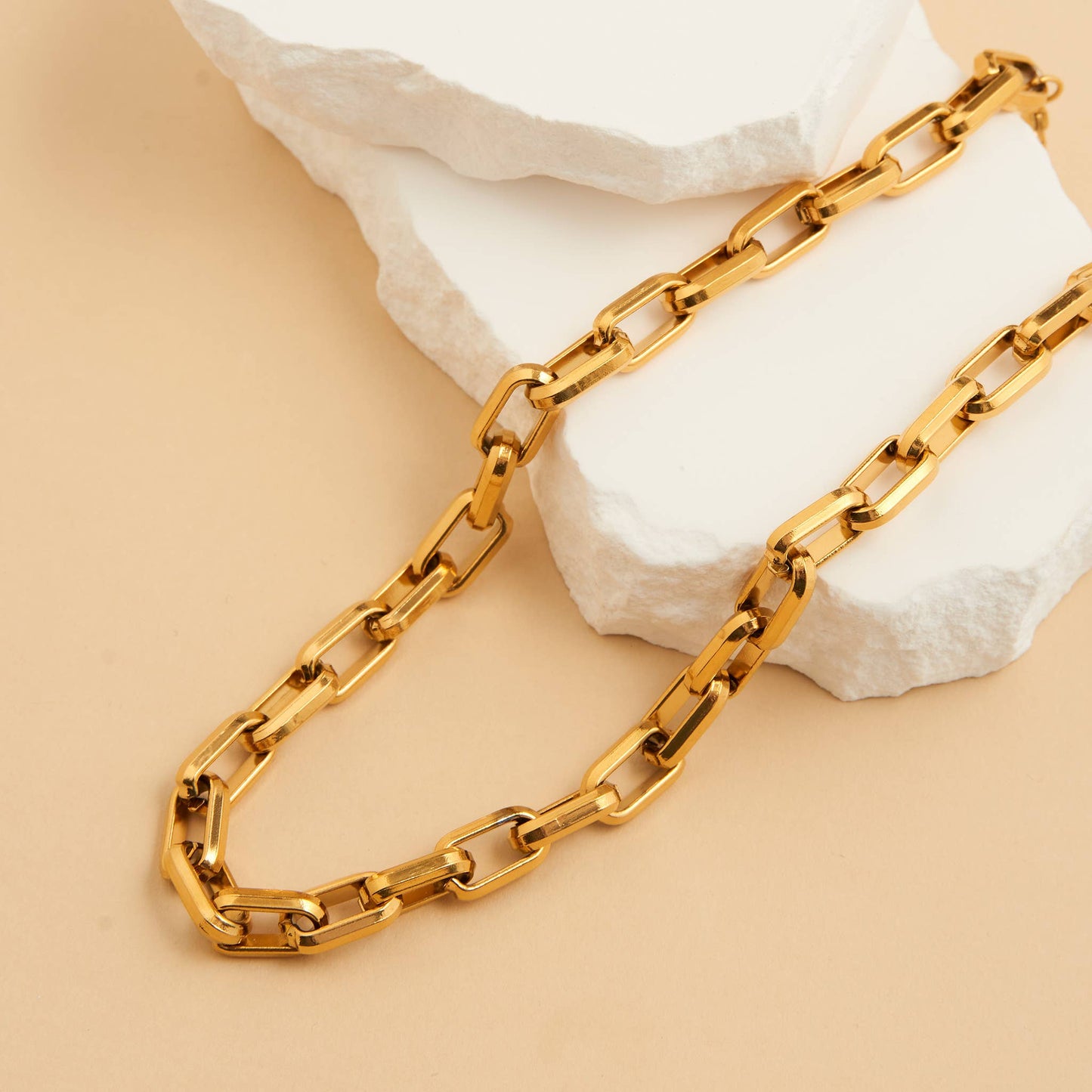 Narelle Waterproof Chunky Oval Link Chain Necklace