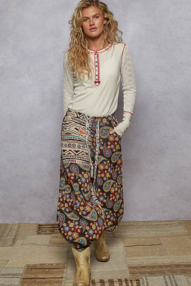 Round neck solid cut and sew knit mix knit top