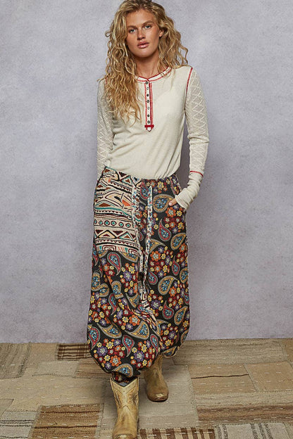 Round neck solid cut and sew knit mix knit top