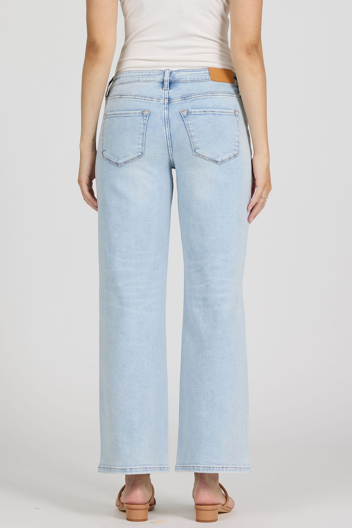 Taylor Mid Rise Jeans in French Cloud by Dear John