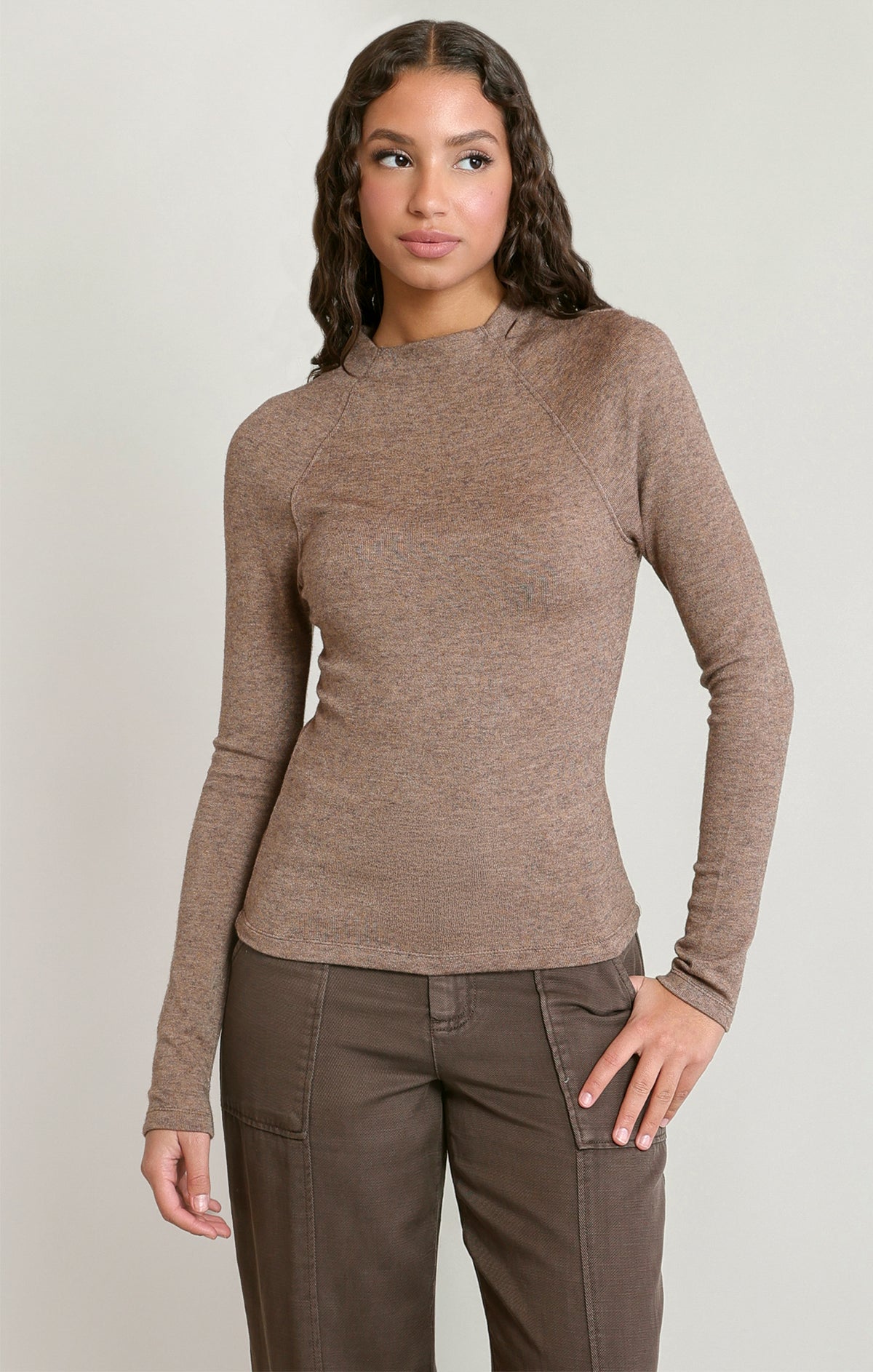 The Everyday Essential Top in Heather Brown by Dex