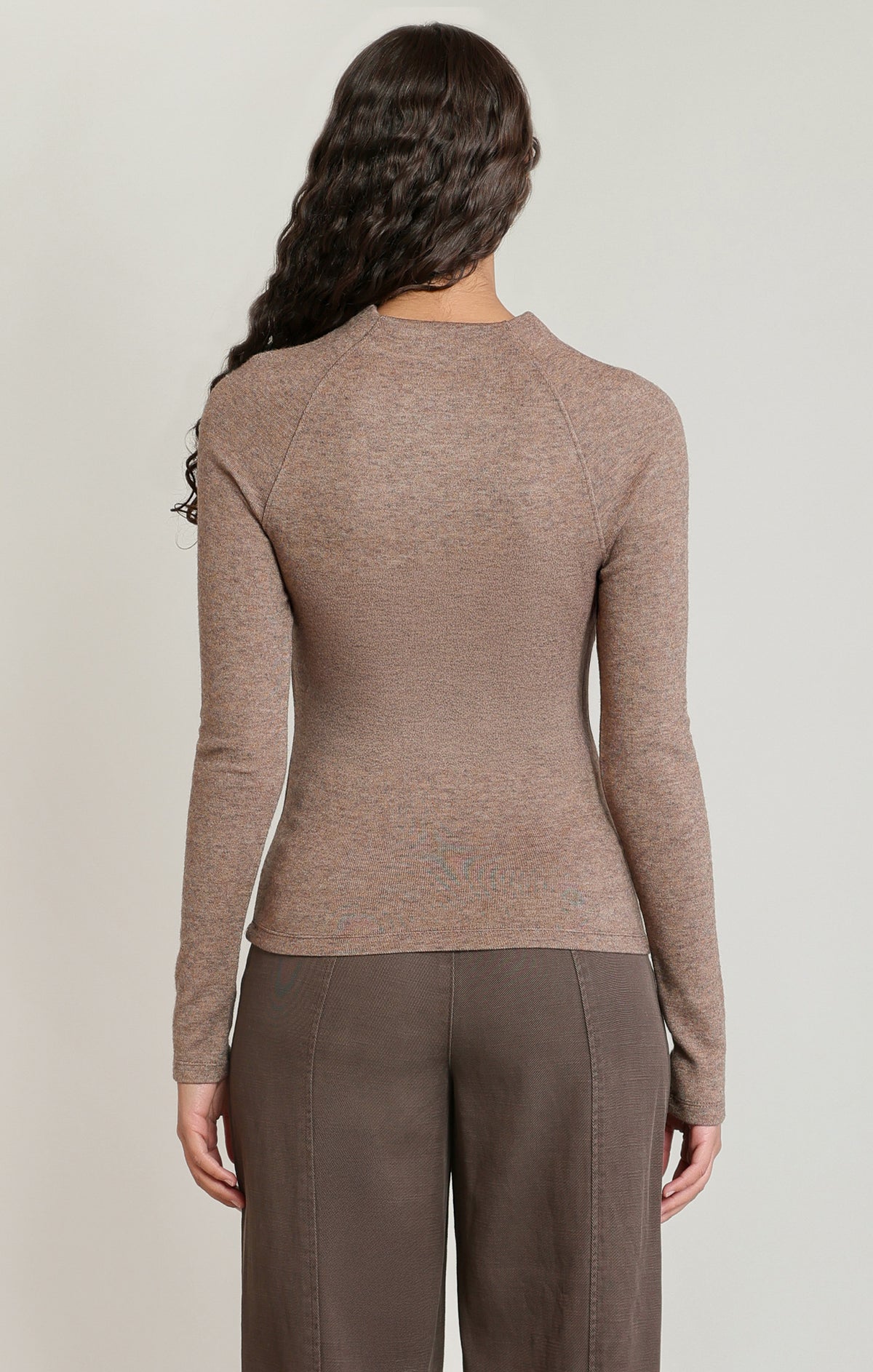 The Everyday Essential Top in Heather Brown by Dex