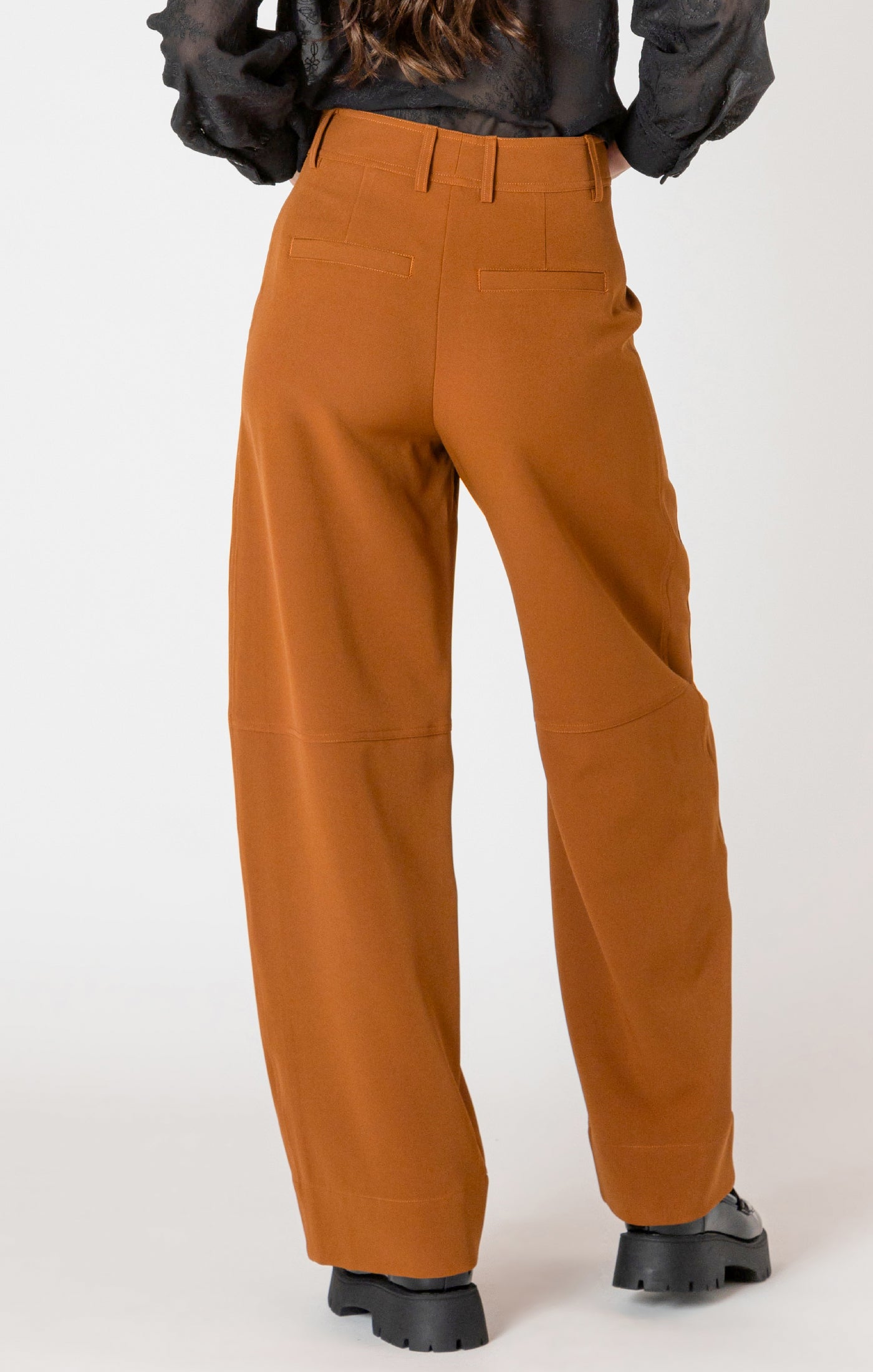 Espresso Run Barrel Pants by Dex