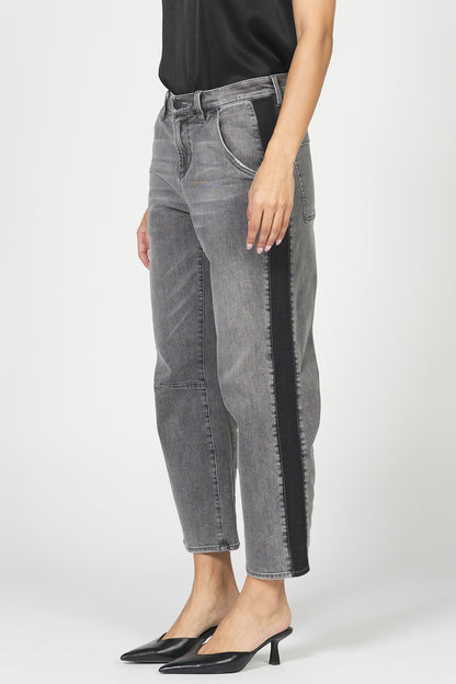 Lasso Barrel Leg Jeans in Mood Black by Dear John